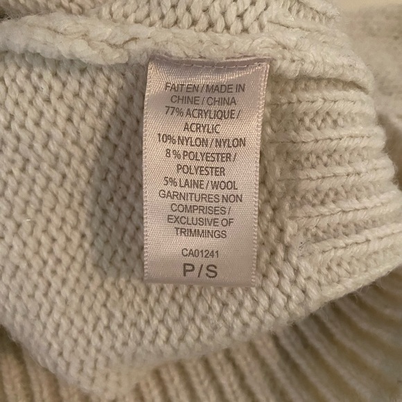 Cropped sweater - Picture 4 of 4